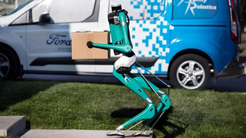 Doručovací robot Digit